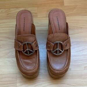 Lucky Brand Women's Aleah Wooden Platform Clogs Peace Sign Brown Size 6.5 NWOT